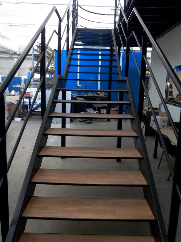 Scale con rivestimento